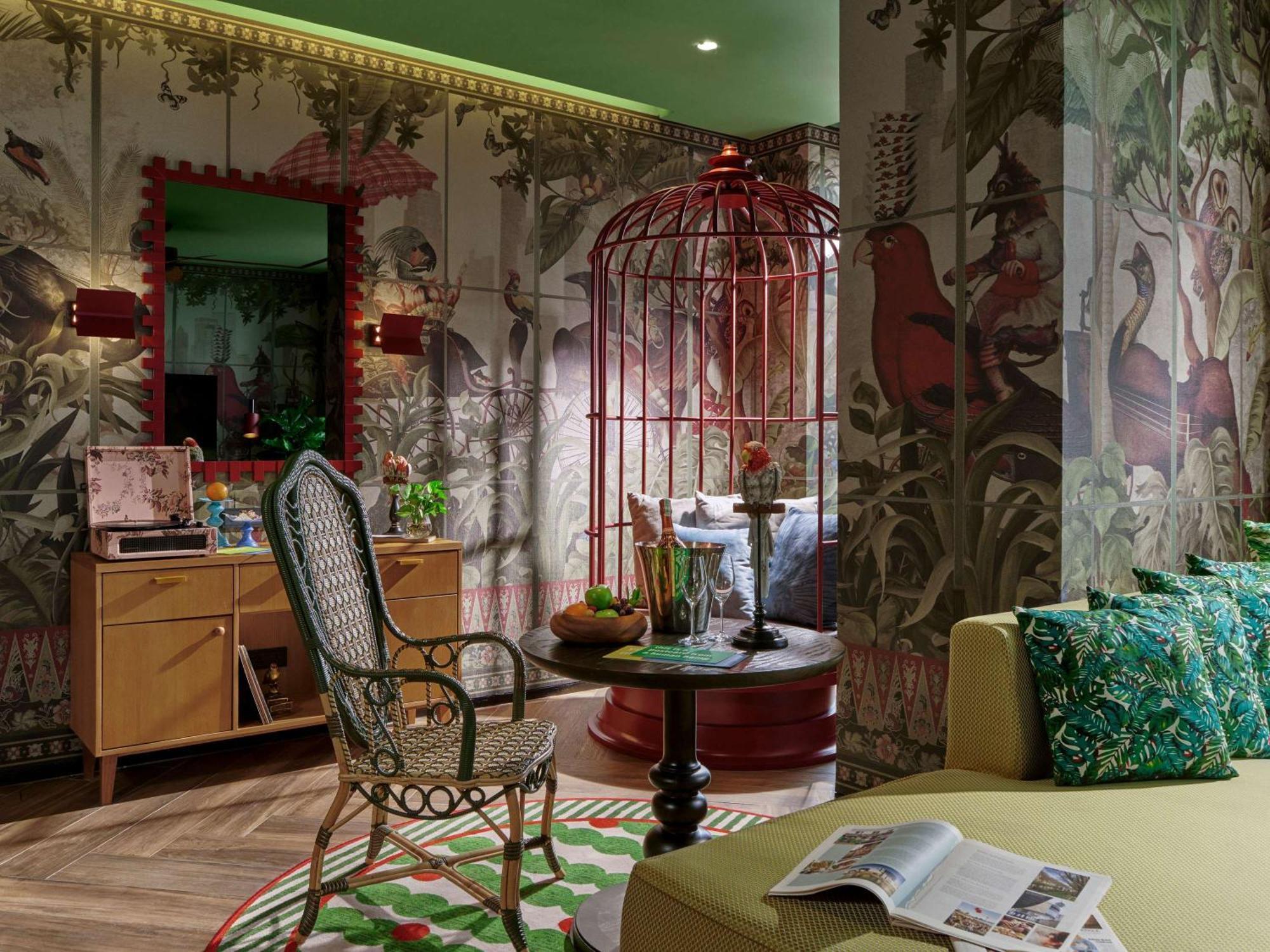 25Hours Hotel Jakarta The Oddbird Exteriör bild